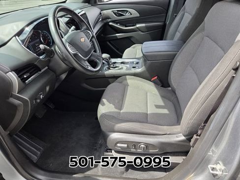 Used 2023 Chevrolet Traverse LT AWD/4WD image 10