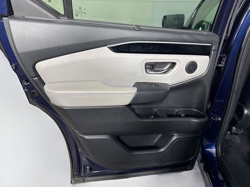 Used 2023 Honda Pilot EX-L image 26