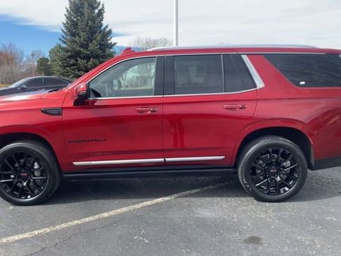 Used 2023 GMC Yukon Denali image 5