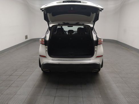 Used 2015 Nissan Murano Platinum w/ Platinum Technology Package AWD/4WD image 29