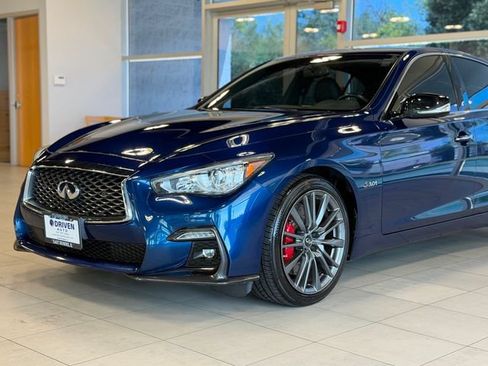 Used 2019 INFINITI Q50 Red Sport 400 w/ Sensory Package AWD/4WD image 3