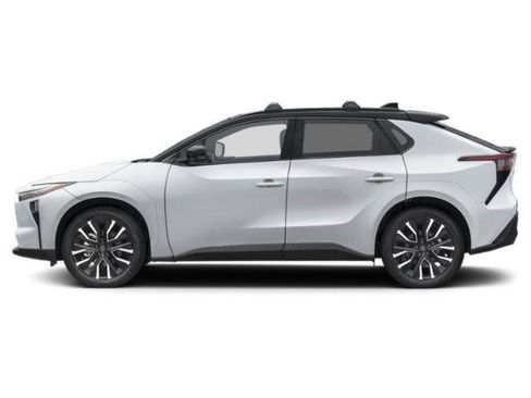 Used 2026 Toyota bZ AWD/4WD image 4