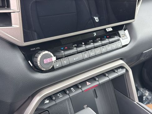 New 2026 Toyota Tundra Limited AWD/4WD image 24