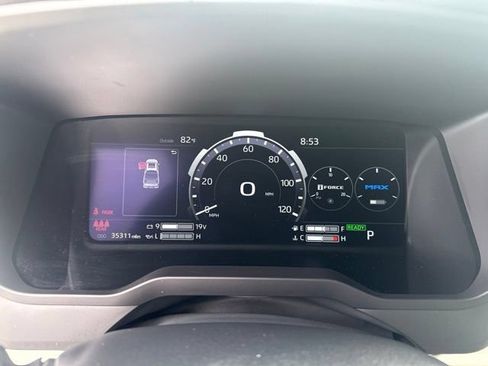 Used 2024 Toyota Tundra Capstone AWD/4WD image 28