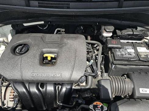 Used 2022 Kia Soul LX w/ Technology Package FWD image 21