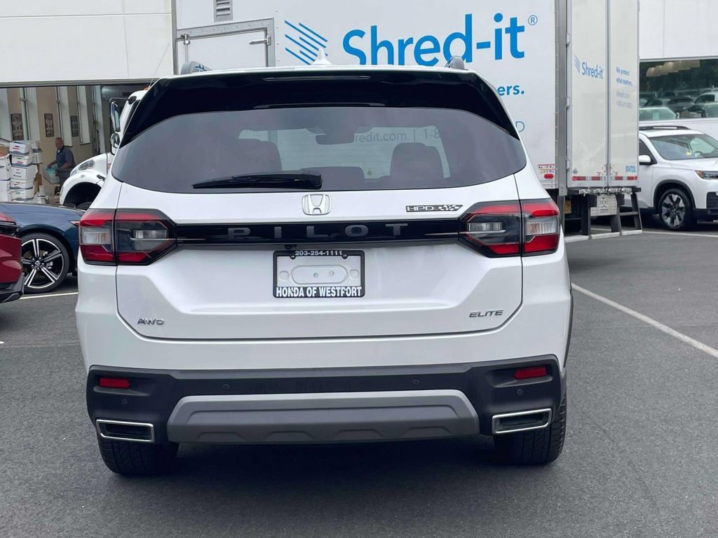 Certified 2023 Honda Pilot Elite image 5