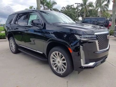 Certified 2021 Cadillac Escalade Premium Luxury image 2