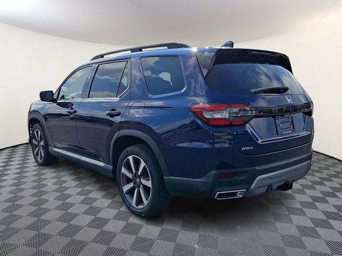 Used 2024 Honda Pilot Touring image 7
