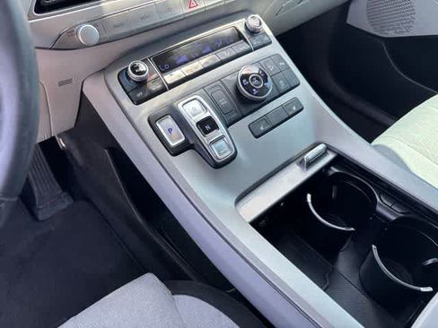 Used 2022 Hyundai Palisade SEL w/ Convenience Package AWD/4WD image 16