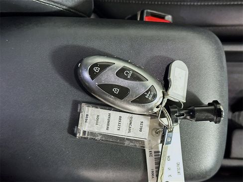 Used 2024 Hyundai Kona Limited image 34