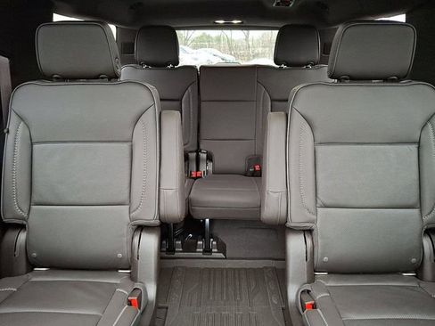 Used 2021 GMC Yukon XL Denali w/ Denali Premium Package image 20