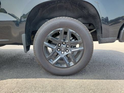 Used 2026 Chevrolet Silverado 1500 Custom RWD image 36