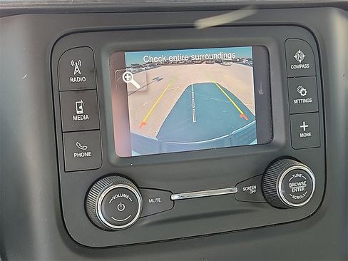 Used 2020 RAM 3500 Big Horn image 24