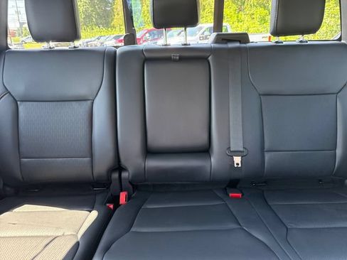 New 2026 Ford F250 Lariat w/ Black Appearance Package AWD/4WD image 22