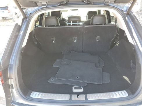 Used 2022 Genesis GV70 2.5T w/ Advanced Package image 13