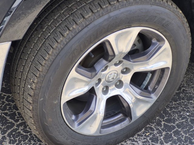 Used 2019 RAM 1500 Laramie RWD image 5