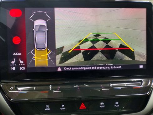 Certified 2021 Volkswagen ID.4 Pro S image 11