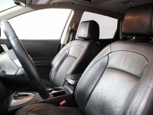 Used 2012 Nissan Rogue SL image 12