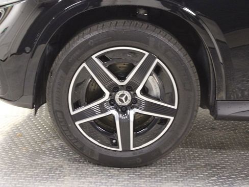 Certified 2026 Mercedes-Benz GLC 300 image 19