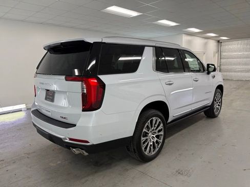 New 2026 GMC Yukon Denali w/ Sun & Power Step Package image 6