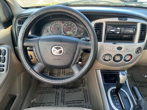 Used 2005 MAZDA Tribute s w/ Package 1 AWD/4WD image 32