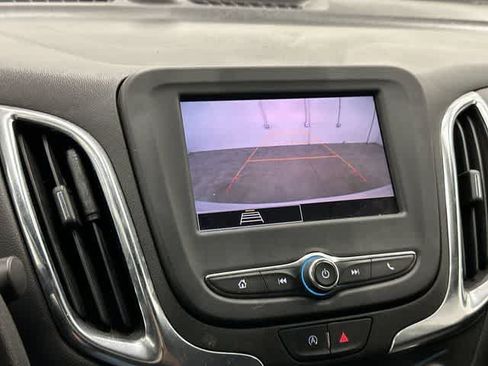 Used 2023 Chevrolet Equinox LT FWD image 23