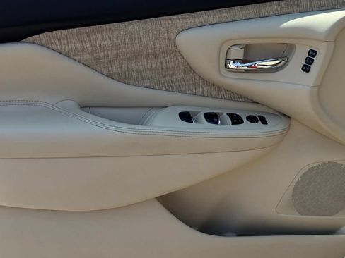 Used 2019 Nissan Murano SL w/ SL Technology Package FWD image 21