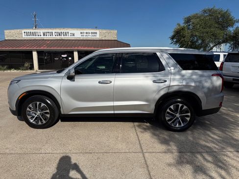 Used 2022 Hyundai Palisade SEL image 4