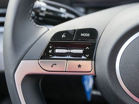 New 2026 Hyundai Elantra Limited image 25