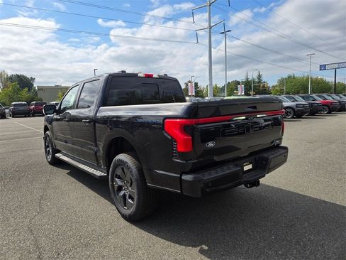 New 2025 Ford F150 Lightning Lariat image 7