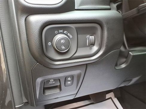 Used 2022 RAM 1500 Big Horn image 17
