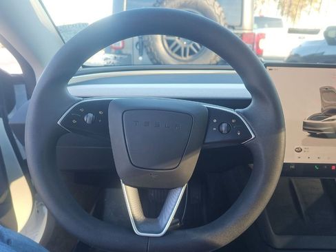 Used 2025 Tesla Model 3 Long Range image 9