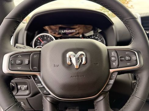 New 2026 RAM 1500 4x4 Crew Cab image 25