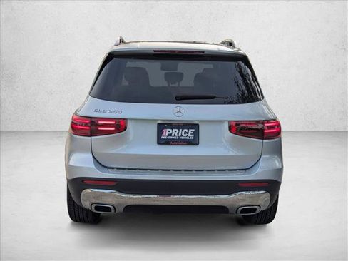 Certified 2026 Mercedes-Benz GLB 250 image 7