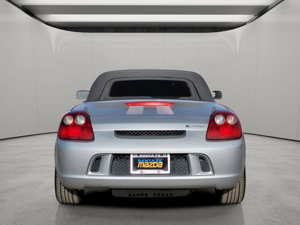 Used 2005 Toyota MR2 RWD image 3