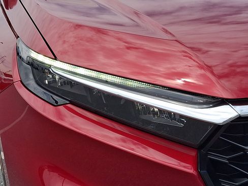Certified 2024 Honda CR-V LX image 9