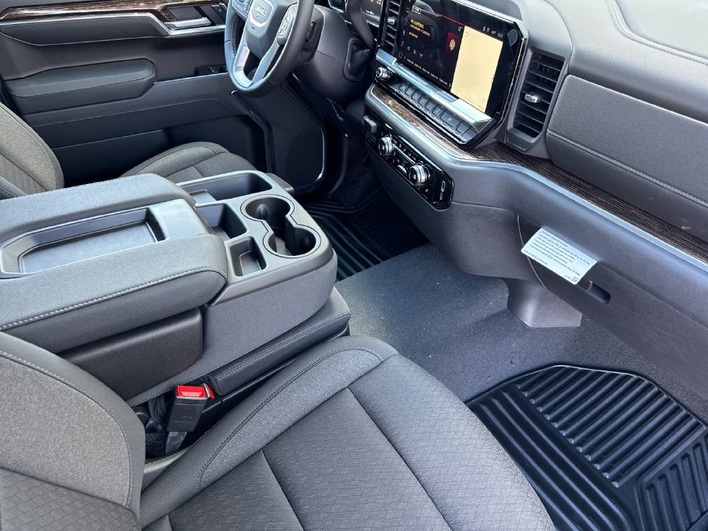 New 2026 GMC Sierra 1500 SLE w/ Preferred Package AWD/4WD image 14
