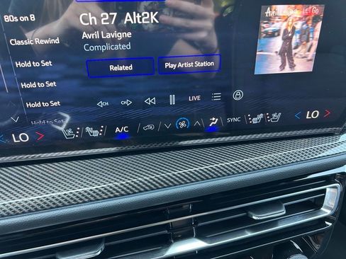 New 2026 Chevrolet Traverse High Country FWD image 31
