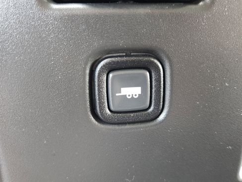 New 2025 Chevrolet Express 3500 LT w/ LT Preferred Equipment Group image 21