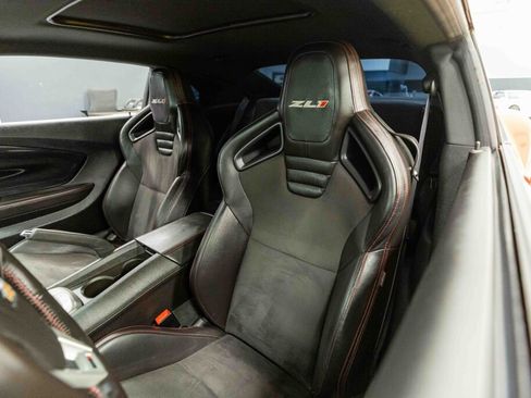 Used 2015 Chevrolet Camaro ZL1 image 8