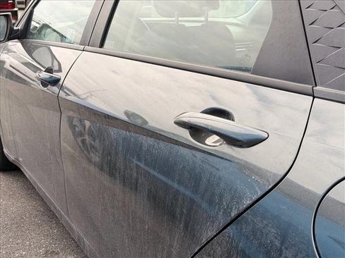 Used 2024 Hyundai Elantra SE image 6