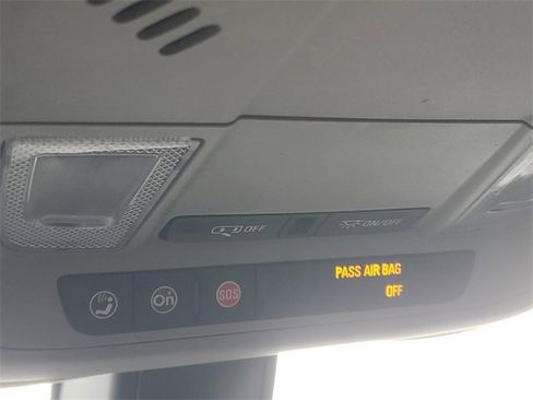 Used 2019 GMC Terrain SLE w/ Driver Convenience Package image 31