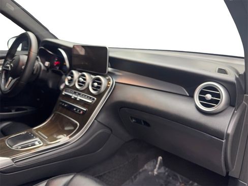 Used 2020 Mercedes-Benz GLC 300 image 47