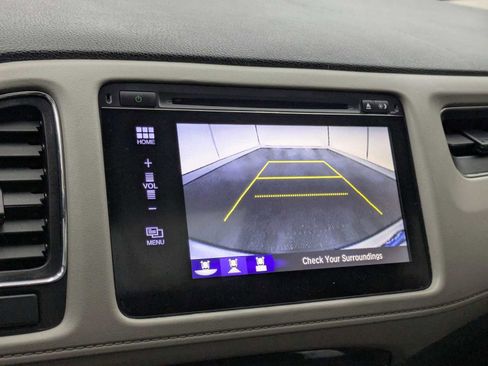 Used 2018 Honda HR-V EX image 30
