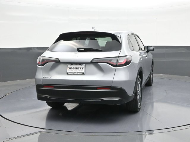 Certified 2026 Honda HR-V LX image 11