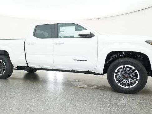New 2026 Toyota Tacoma TRD Sport RWD image 2