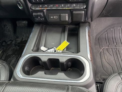 Used 2021 GMC Sierra 2500 Denali w/ Denali Ultimate Package image 11