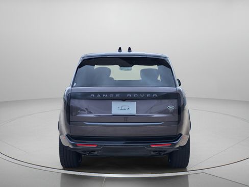 Certified 2023 Land Rover Range Rover Autobiography AWD/4WD image 4
