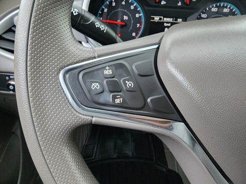 Used 2020 Chevrolet Malibu LS image 32