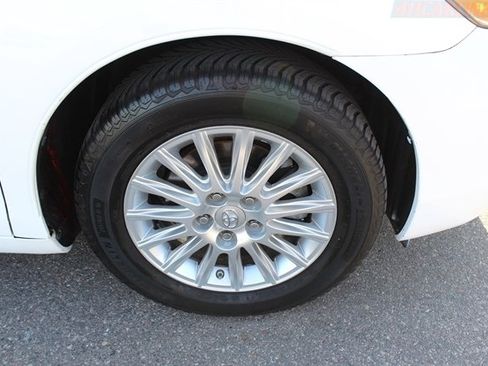 Used 2008 Toyota Camry FWD image 40